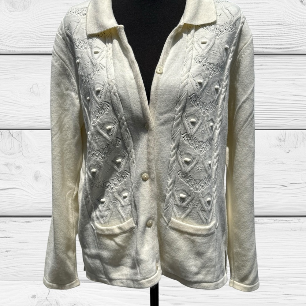 Ivory Knit Button-Front Cardigan with Collar